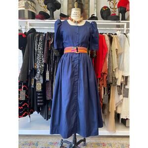 vintage 1980s fit and flare denim dress medium puff sleeves full skirt 50s style